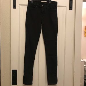 Levi’s black skinny jeans